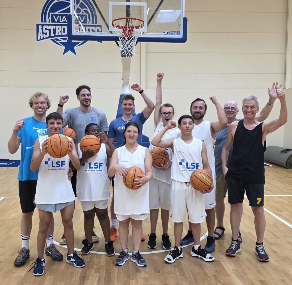 UNIFIED TEAM ZU GAST: TRAINIEREN MIT DEN PROFIS