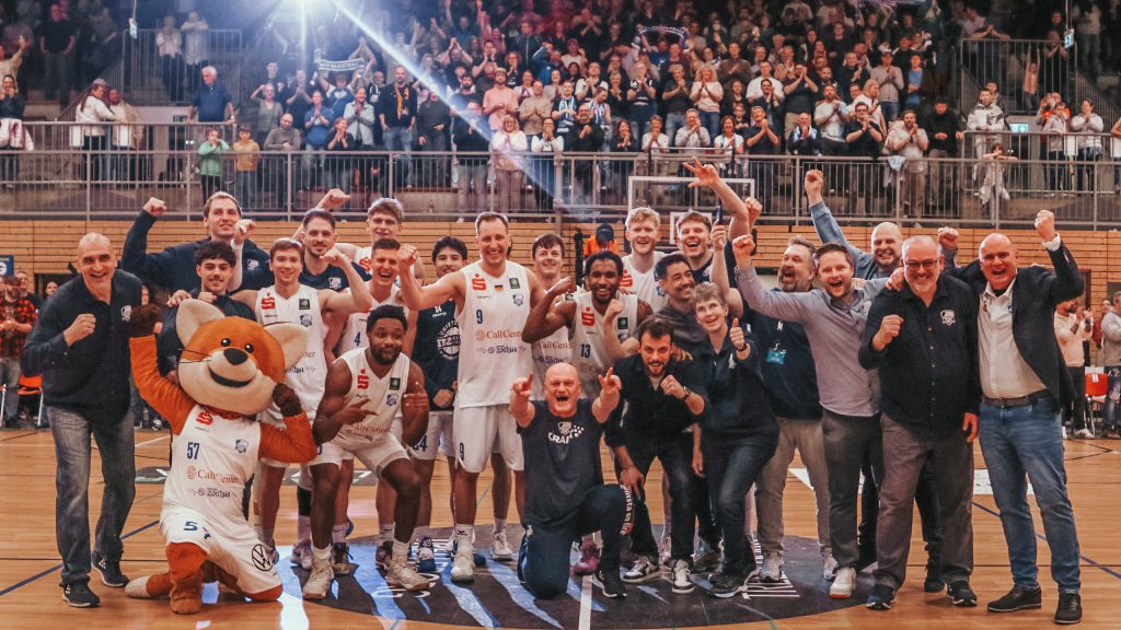 SparkassenStars feiern grandiosen Derbysieg gegen Hagen