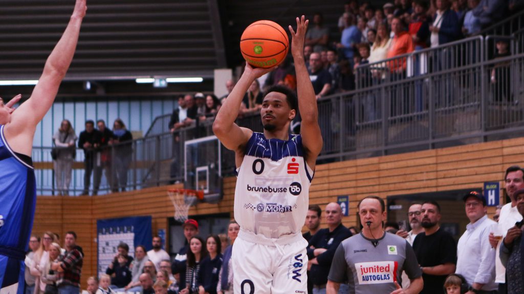 SparkassenStars starten mit Niederlage in die Saison